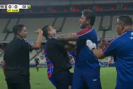 Ex-Vitória, Thiago Carpini briga com outro técnico em jogo da Série B - Imagem