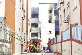 Explosão no Stiep: prédio atingido começa a ser demolido - Imagem