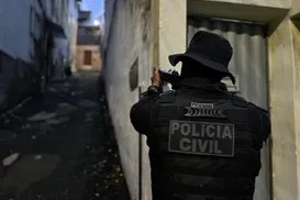 Do Nordeste ao Complexo do Alemão: Operação mira facção e prende cinco suspeitos - Imagem