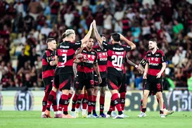 Flamengo vence Fluminense e é tricampeão carioca - Imagem