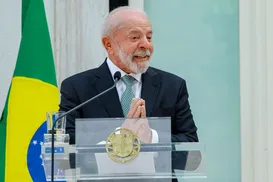 "Inaceitável", diz Lula após ataque a Donald Trump nos EUA - Imagem