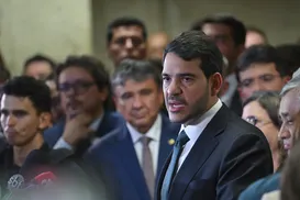 Jorge Messias repete Dilma e cita Darcy Ribeiro após derrota no Senado - Imagem