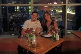 Jovem é morta a facadas após pedir para ver celular do namorado - Imagem