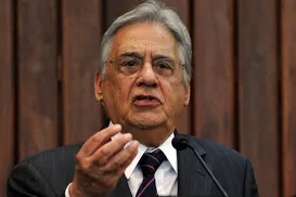 Justiça aceita pedido de interdição de FHC - Imagem