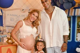 Lorenzo? Lore Improta e Léo Santana revelam nome do segundo filho - Imagem