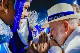Lula pode virar réu após homenagem polêmica de escola de samba - Imagem