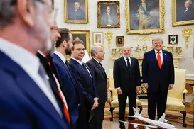 Lula questiona Trump por ausência dos EUA em licitações brasileiras - Imagem