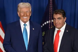 Membro do Governo Trump chama brasileiras de "raça maldita" - Imagem