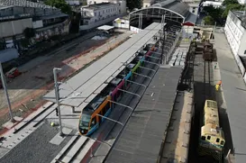 Obras do VLT modificam trânsito e transporte público de bairro de Salvador - Imagem