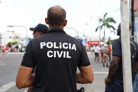 Homem é devorado por 11 cães em seu próprio apartamento - Imagem