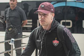 Renato Kayzer fica fora de Cruzeiro x Vitória; Renzo é relacionado - Imagem