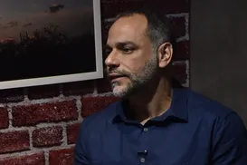 Augusto Vasconcelos critica elites e defende CLT contra retrocessos - Imagem