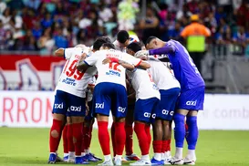 Sem vencer há um mês, Bahia tenta reação na Arena Fonte Nova - Imagem