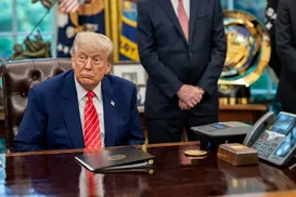 Sob ameaça, Irã rejeita nova rodada de negociações com os EUA - Imagem