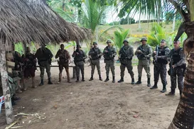 Suspeitos de ataque a turistas são presos e arsenal é apreendido na Bahia - Imagem