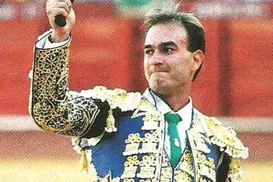 Toureiro aposentado morre após ser atingido por animal em Málaga - Imagem