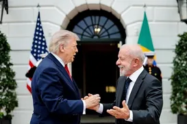"Trump rindo é melhor do que de cara feia", diz Lula após encontro nos EUA - Imagem