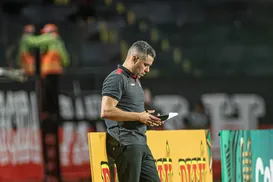 Vitória: Jair Ventura explica que "situação recorrente" causou virada - Imagem