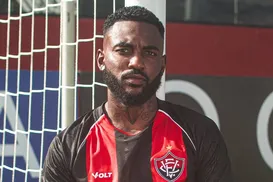 Vitória lança nova camisa rubro-negra para temporada 2026 - Imagem