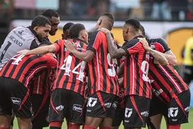 Após 5 jogos, Vitória tem melhor início de Brasileirão desde campanha de 2013 - Imagem