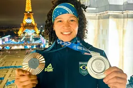 Bia Ferreira anuncia retorno ao boxe e foca em novos títulos: "Vou zerar o game" - Imagem