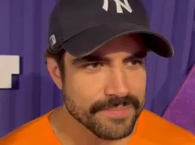 Caio Castro avalia mudança de carreira: "Podem me ver como ator pra sempre" - Imagem