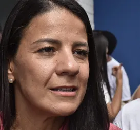 Rowenna Brito pode deixar governo para concorrer à Alba: "Estou à disposição" - Imagem