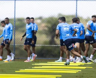 Atacante do Bahia treina normalmente e vira reforço contra o Palmeiras