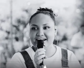 Cantora gospel morre após cair de ‘minhocão’ em parque de diversão