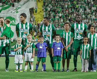 Chapecoense encara o Vitória sem técnico e mergulhada em crise