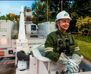 Coelba prorroga inscrições de curso gratuito para mulheres eletricista