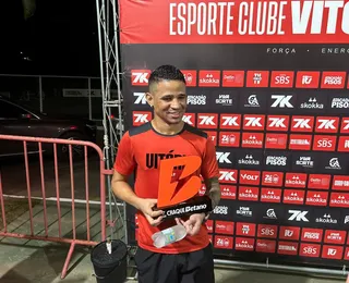 Com mais um golaço, Erick brinca sobre boa fase: "Ativo o hacker"