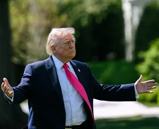 “Continuar bombardeando é a melhor postura”, diz Trump sobre Irã