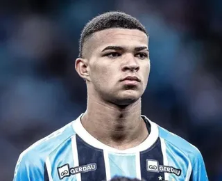 Crise na zaga pode fazer Grêmio estrear jovem de 18 anos contra Bahia
