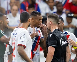 David Duarte é suspenso por 4 jogos após acusar roubo em Bahia x Palmeiras
