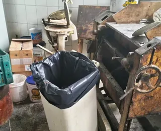 Delicatessen é interditada por apresentar cenário insalubre e risco à saúde