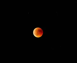 Eclipse lunar total ocorrerá na próxima semana; saiba como assistir