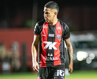 Erick tem punição reduzida pelo STJD, mas vira desfalque contra o Flu