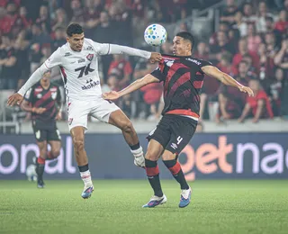 Ex-árbitros apontam erros em jogo polêmico do Vitória contra o Athletico