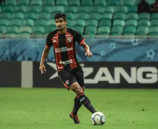 Ex-zagueiro do Vitória acerta com equipe da Série B para 2026