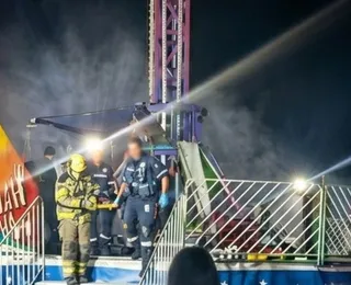 Falha em brinquedo deixa ao menos 11 feridos em parque de diversões