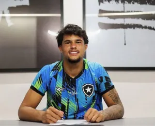 Filho do goleiro Bruno brilha na base e mira Seleção brasileira