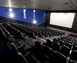 Pode levar comida de fora ao cinema? Cliente barrado ganha R$ 3 mil