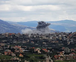 Guerra no Líbano: Israel invade Khiam e bombardeios deixam 11 mortos