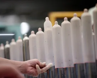 Guerra pode elevar preço da camisinha para R$ 32 no Brasil; entenda