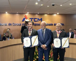 Hugo Motta e César Borges são homenageados em Salvador