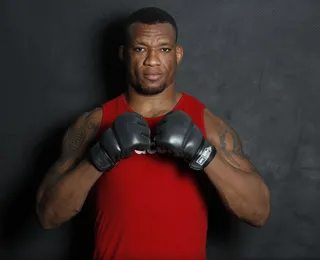 Jailton Almeida revela futuro profissional após demissão do UFC