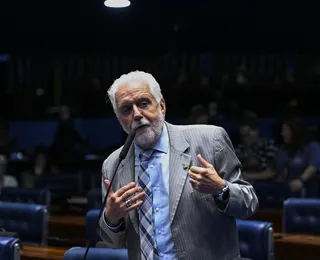 Jaques Wagner ignora críticas após derrota no Senado e confirma liderança