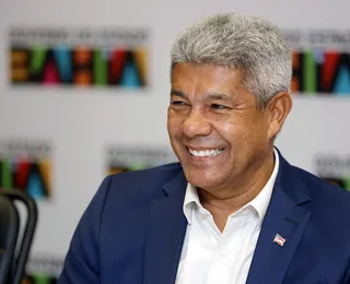 Jerônimo propõe novo abono para professores e 'pacote' de benefícios