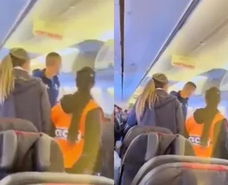 Jogador de futebol é preso após gritar "bomba" em avião